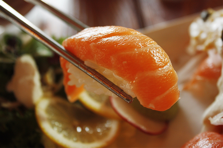 サーモン寿司の画像